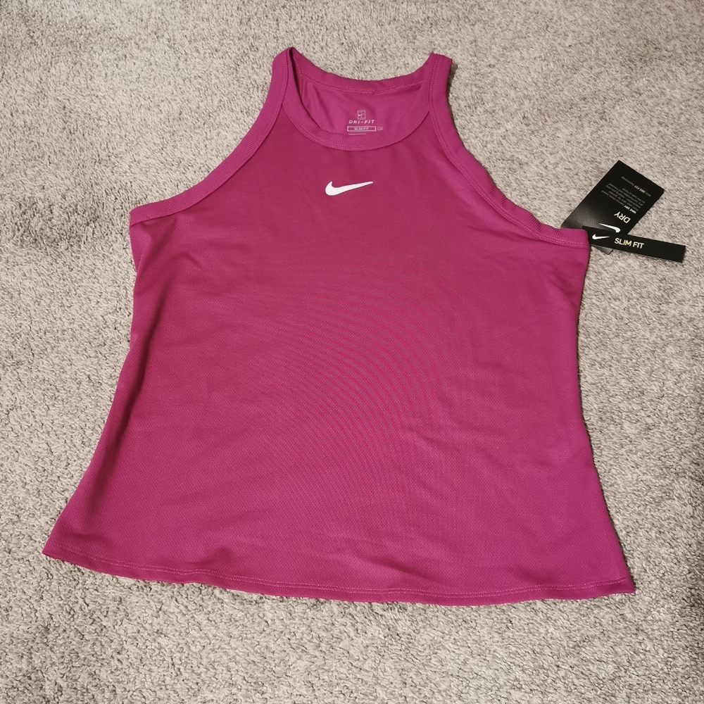 NWT Nike Dri-fit Athletic sleeveless top size M New